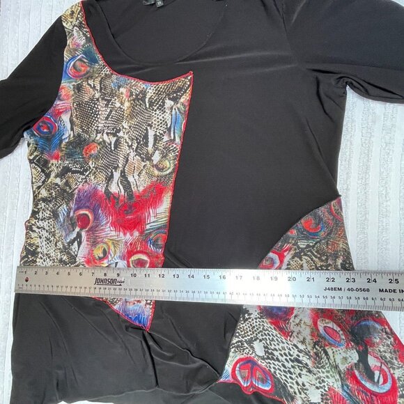 Creation Womens 3/4 Sleeve Tunic Top XXL Red Peacock Feathers Asymmetric Hem - Picture 5 of 8